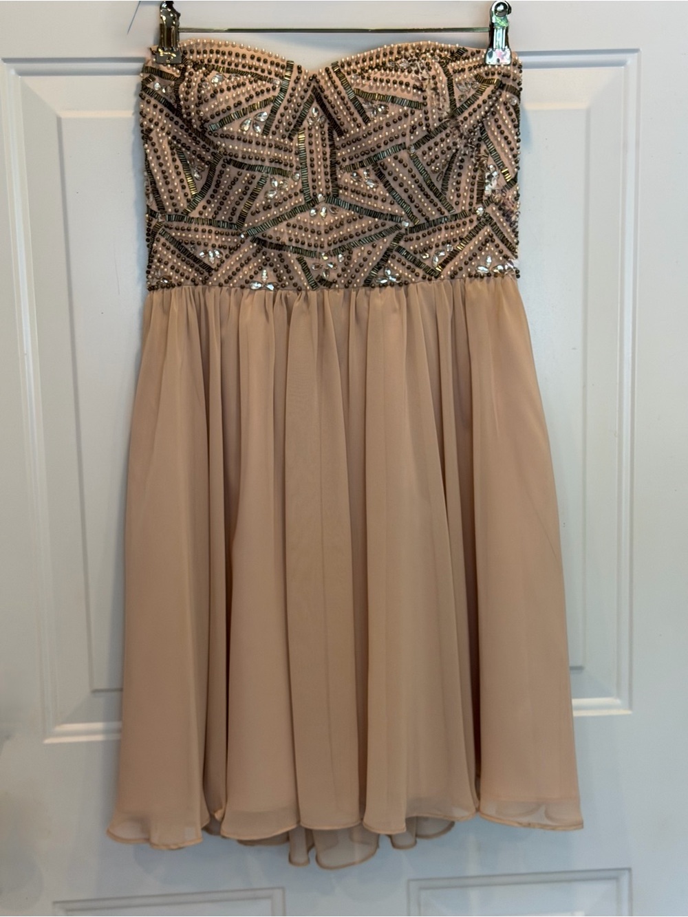 Decode 1.8 from David’s Bridal Strapless Dress Beaded Bodice & Flowy Size 4